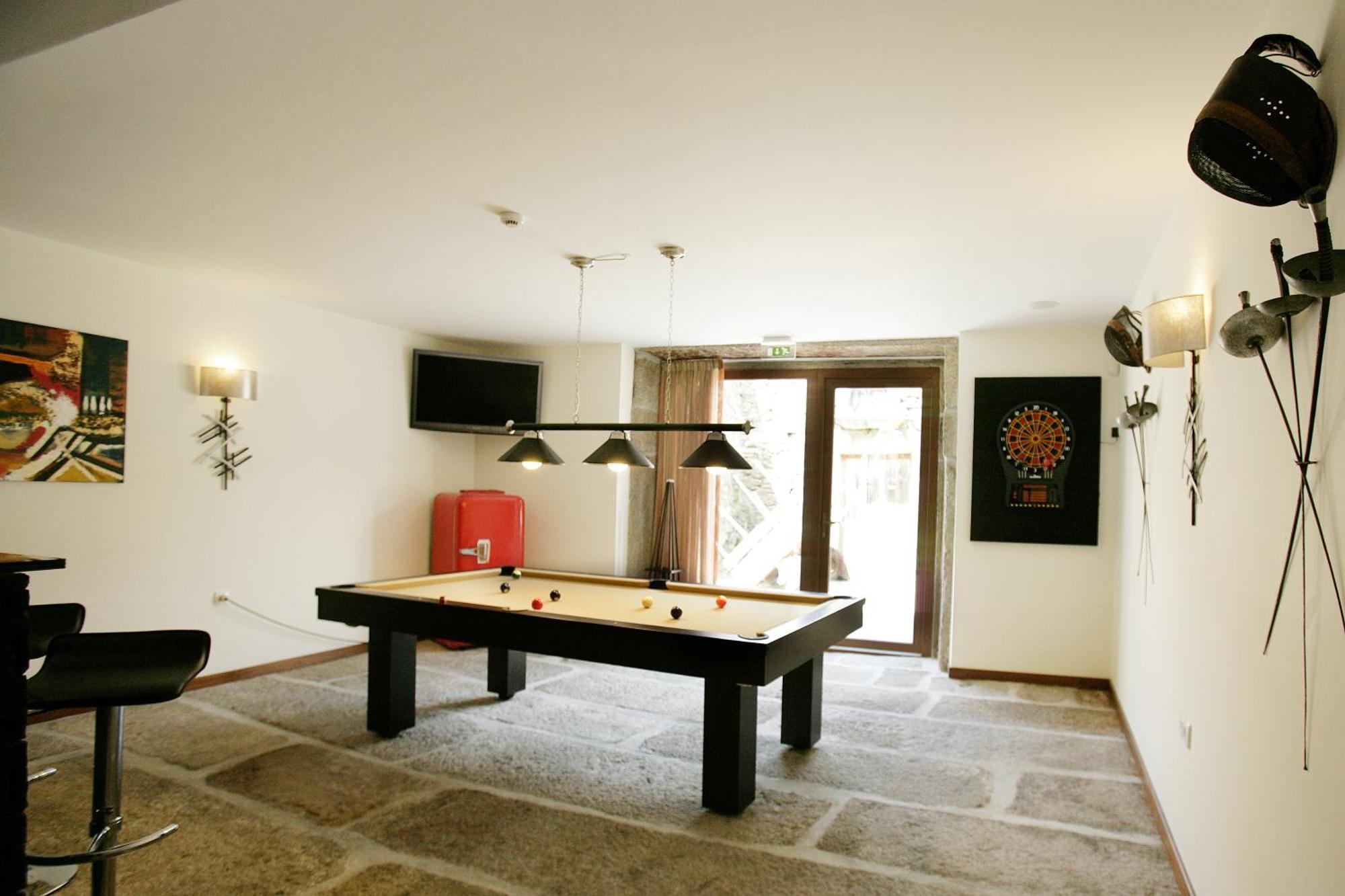 Casa Dos Pocos Hotel Vilar Torpim Екстериор снимка