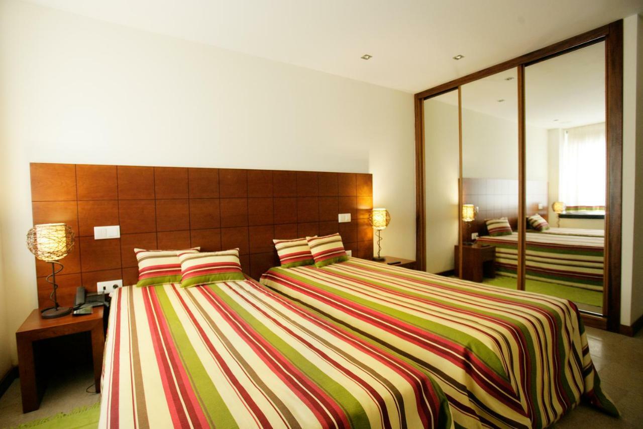 Casa Dos Pocos Hotel Vilar Torpim Екстериор снимка